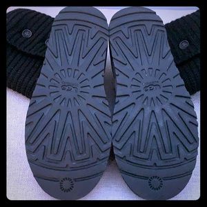 Black Knit Uggs